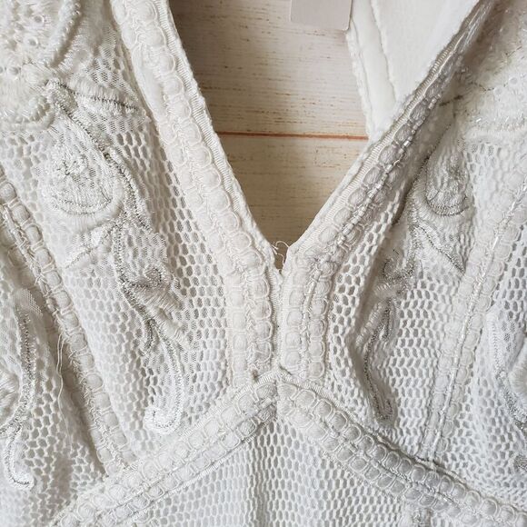 Not So Serious by Pallavi Mohan Deep V-Neck Mini Dress Sleeveless White Small - Picture 15 of 15